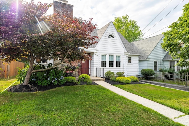 9 Crestwood Blvd, Poughkeepsie, NY 12603 - photo 2