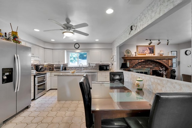 11 Dillmont Dr, Smithtown, NY 11787 - photo 23