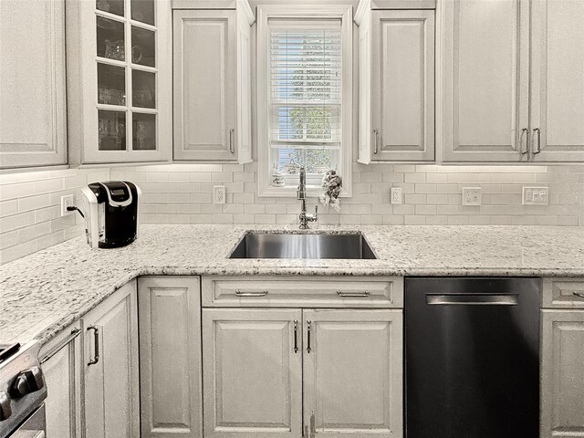 708 Balfour Pl, Melville, NY 11747 - photo 9