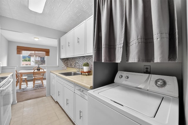 17 Village Park Dr Unit 3A, Fishkill, NY 12524 - washroom featuring washer / clothes dryer