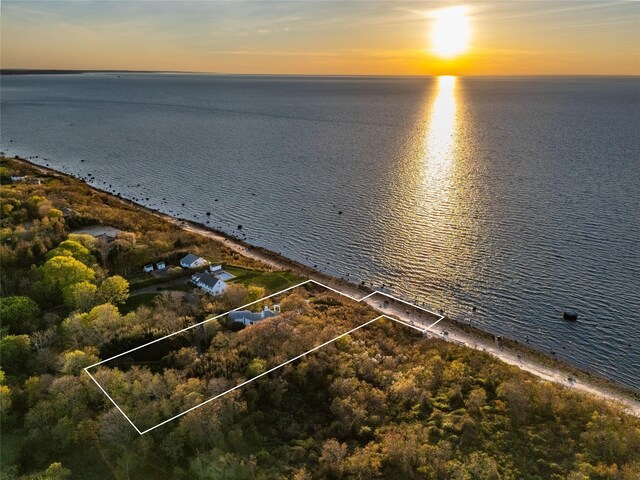 4105 Soundview Ave, Mattituck, NY 11952 - aerial view at dusk of a water view and property parcel outlined