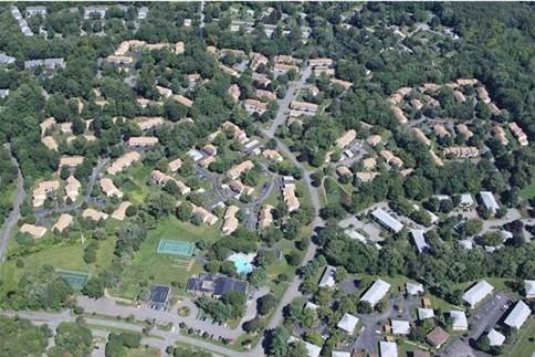 52 Jefferson Oval Unit E, Yorktown Heights, NY 10598 - aerial view of property's location