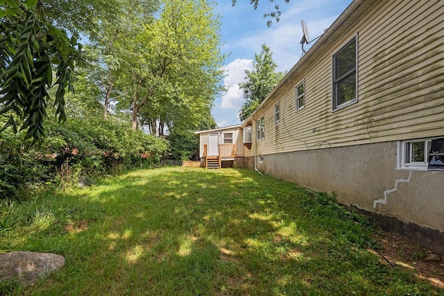 14 Cooper Dr, Nanuet, NY 10954 - view of grassy yard