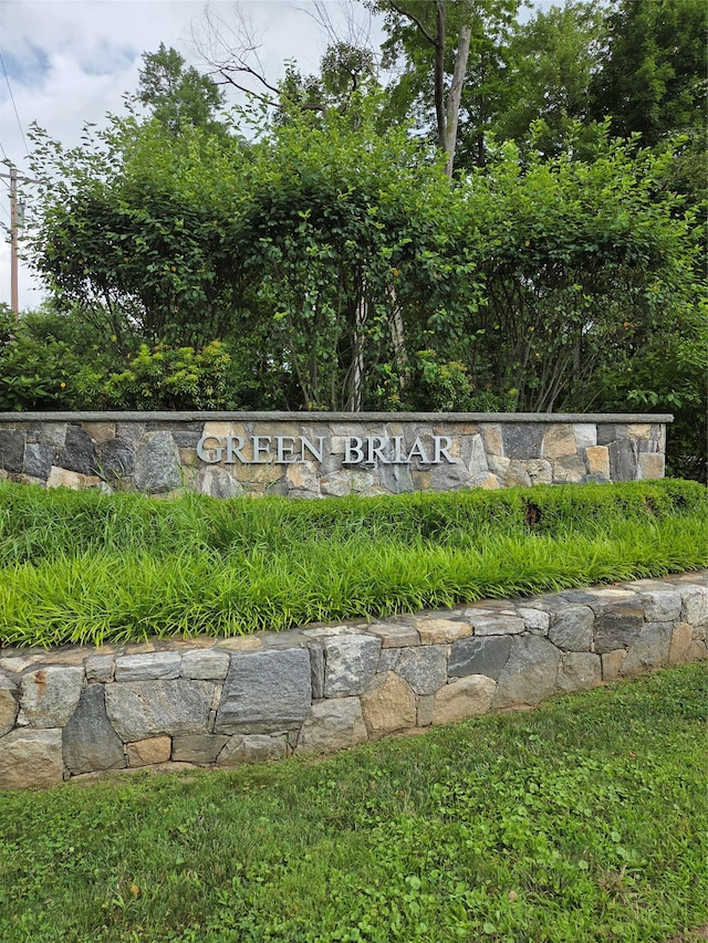 69 Mitchell Rd, Somers, NY 10589 - view of community sign