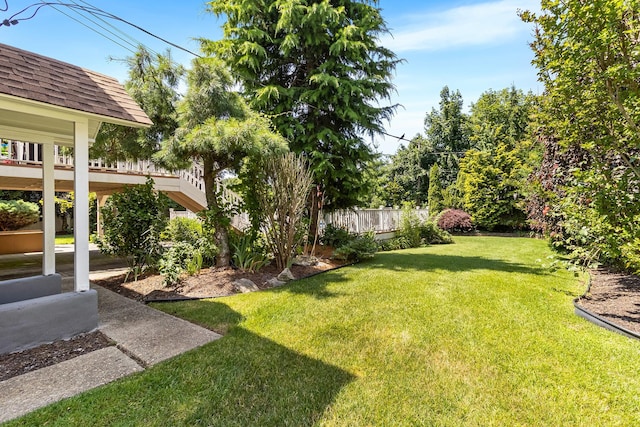184 Overlook Dr, East Islip, NY 11730 - view of yard