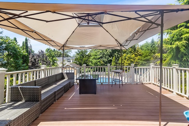 184 Overlook Dr, East Islip, NY 11730 - deck with an outdoor hangout area