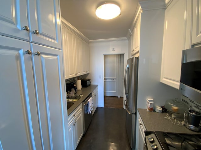 27110 Grand Central Pkwy Unit 33A, Floral Park, NY 11005 - photo 10