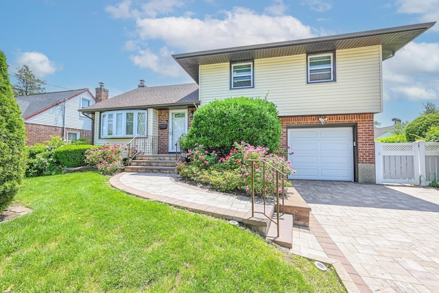 652 Shady St, Hempstead, NY 11550 - photo 2