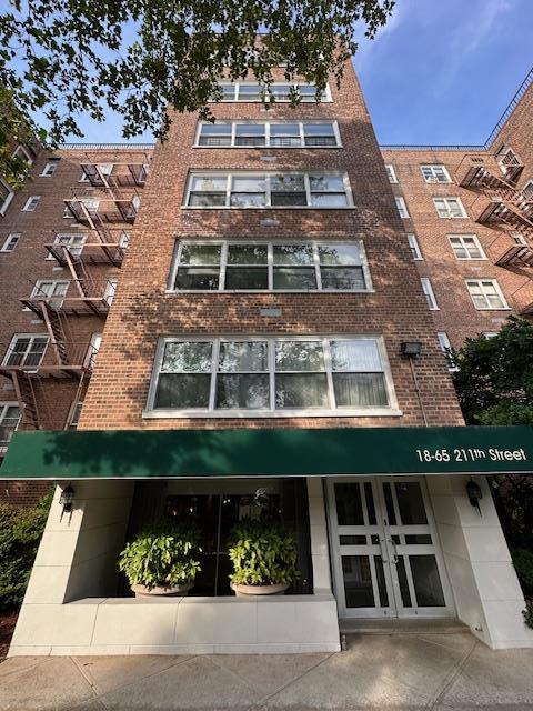 18-65 211th St Unit 5D, Bayside, NY 11360 - photo 1