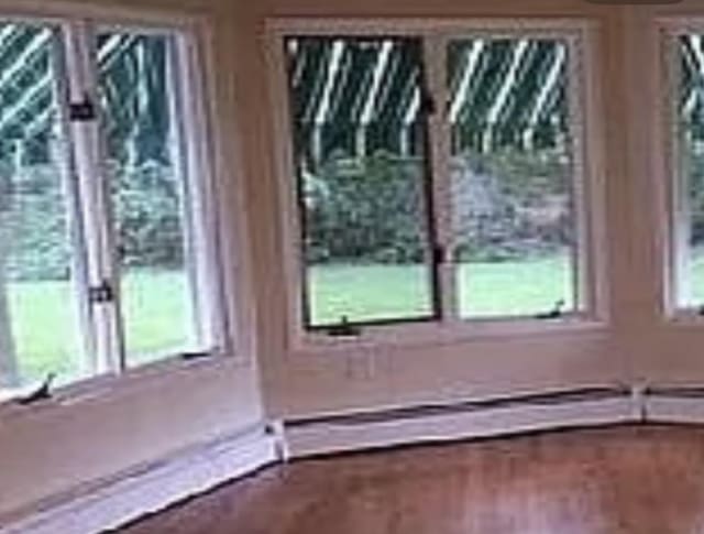 20 Wainwright St, Ronkonkoma, NY 11779 - entryway with plenty of natural light