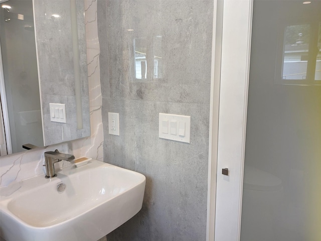 4 Treeline Cir Unit 4, Cold Spring, NY 10516 - bathroom featuring a sink and toilet