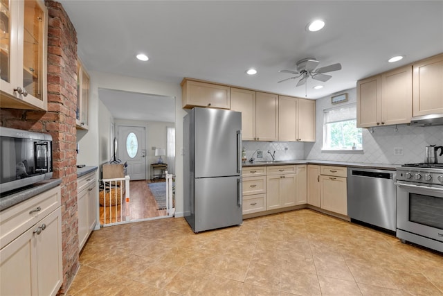 18 Neulist Ave, Port Washington, NY 11050 - photo 7