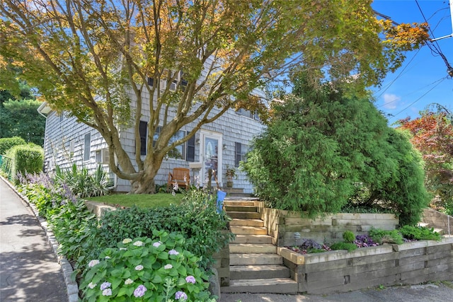 18 Neulist Ave, Port Washington, NY 11050 - photo 23