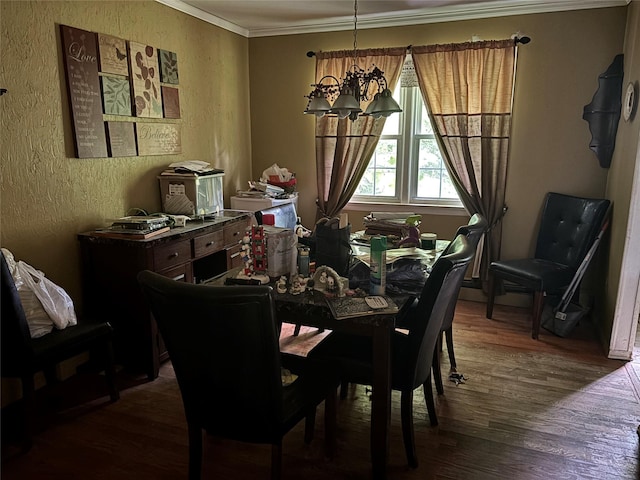577 Wheeler Hill Rd, Wappingers Falls, NY 12590 - dining room featuring a textured wall, wood finished floors, and ornamental molding