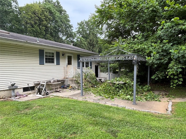 577 Wheeler Hill Rd, Wappingers Falls, NY 12590 - view of grassy yard featuring a gazebo