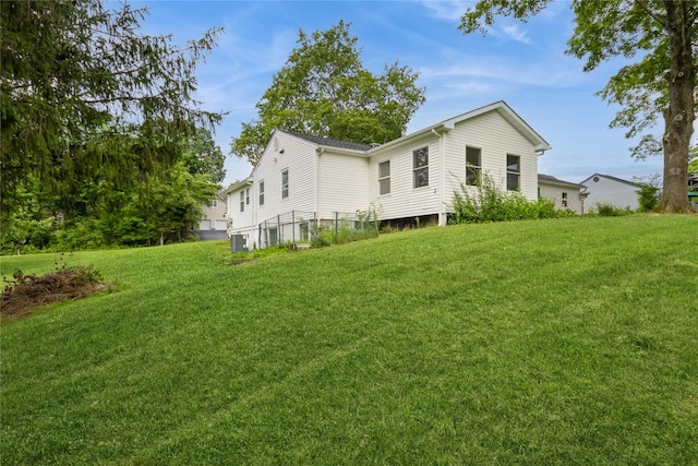 46 Laffin Ln, Poughkeepsie, NY 12603 - back of property featuring a yard