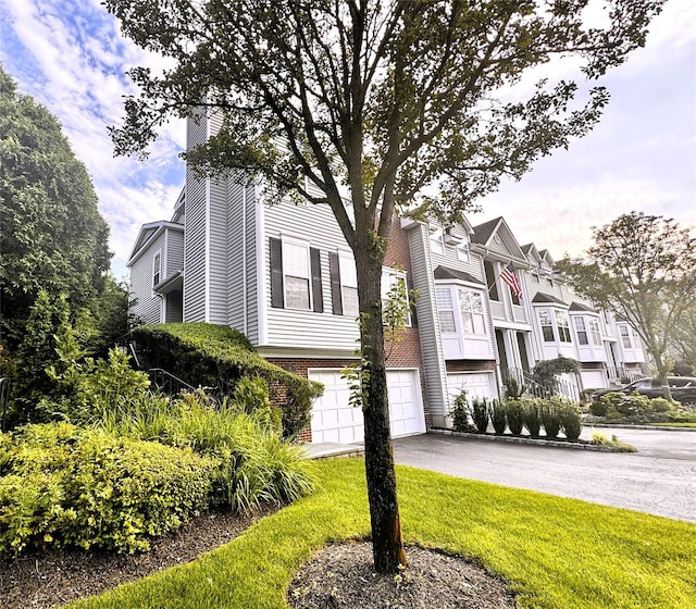 93 Paddington Cir, Smithtown, NY 11787 - photo 3