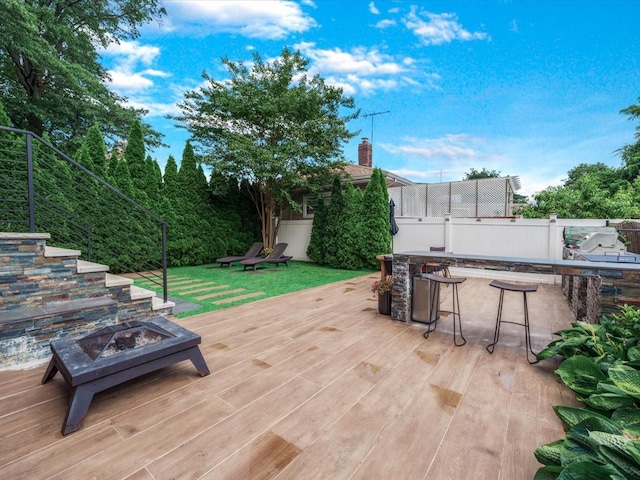 165-05 67th Ave, Fresh Meadows, NY 11365 - deck with a fire pit
