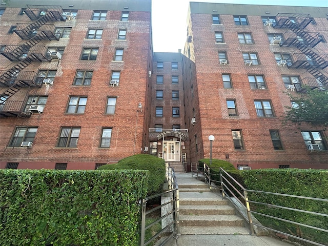 2620 E 13th St Unit 4D, Brooklyn, NY 11235 - view of apartment building / complex featuring cooling unit