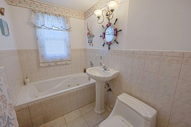 568 N Clinton Ave, Lindenhurst, NY 11757 - photo 18
