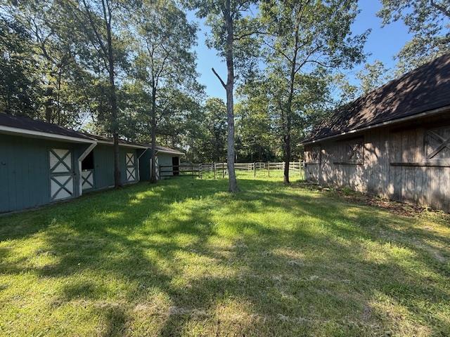 6 Clifford Ln, Medford, NY 11763 - photo 15