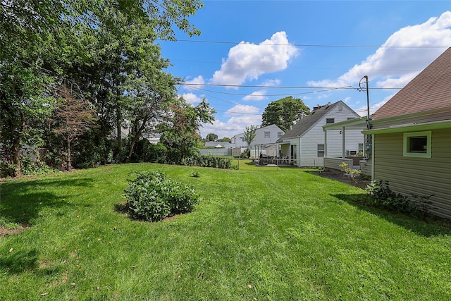 16 Primrose Ln, Levittown, NY 11756 - view of yard