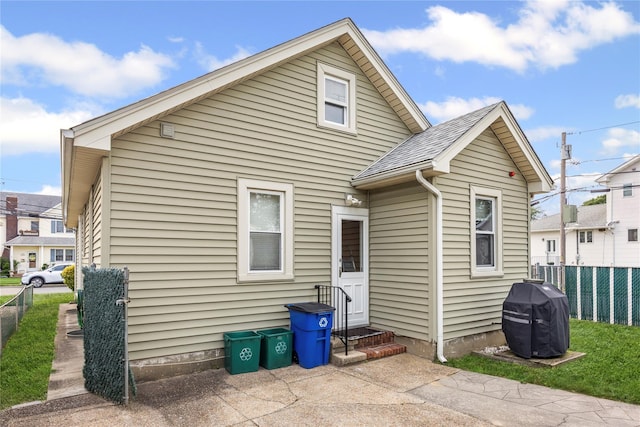178 Charles St, Lynbrook, NY 11563 - rear view of house