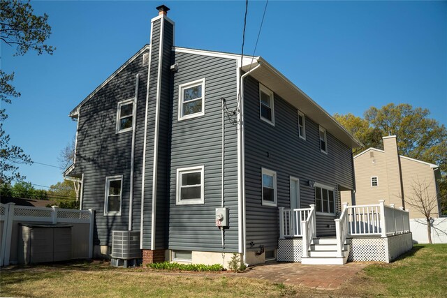 37 Amsterdam St, Huntington, NY 11743 - photo 21