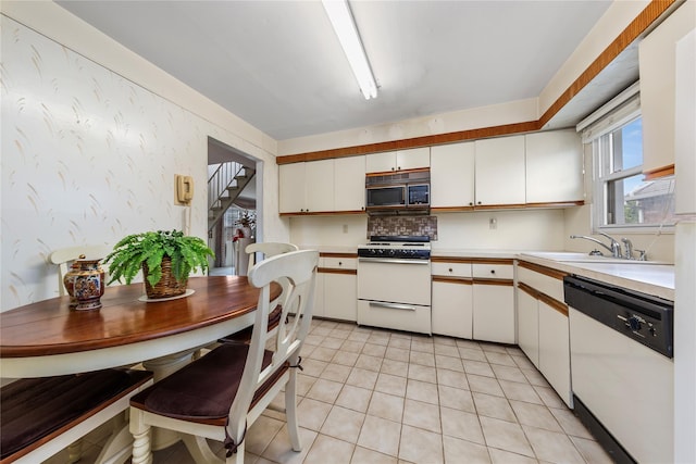 14163 11th Ave, Malba, NY 11357 - photo 11