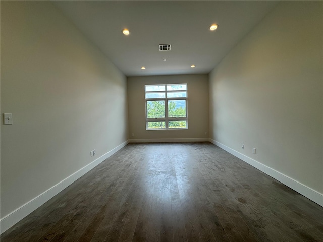 30 Beekman St Unit Ph3, Beacon, NY 12508 - unfurnished room with dark wood finished floors and recessed lighting
