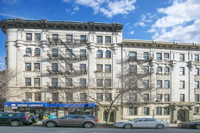 33 Convent Ave Unit 9, New York Manhattan, NY 10027 - view of apartment building / complex