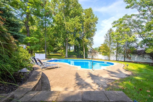 7 Gilmore Dr, Stony Point, NY 10980 - view of pool featuring a patio area