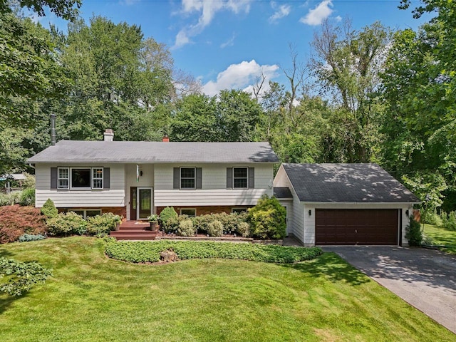 39 Bykenhulle Rd, Hopewell Junction, NY 12533 - raised ranch with driveway, a front lawn, and a chimney