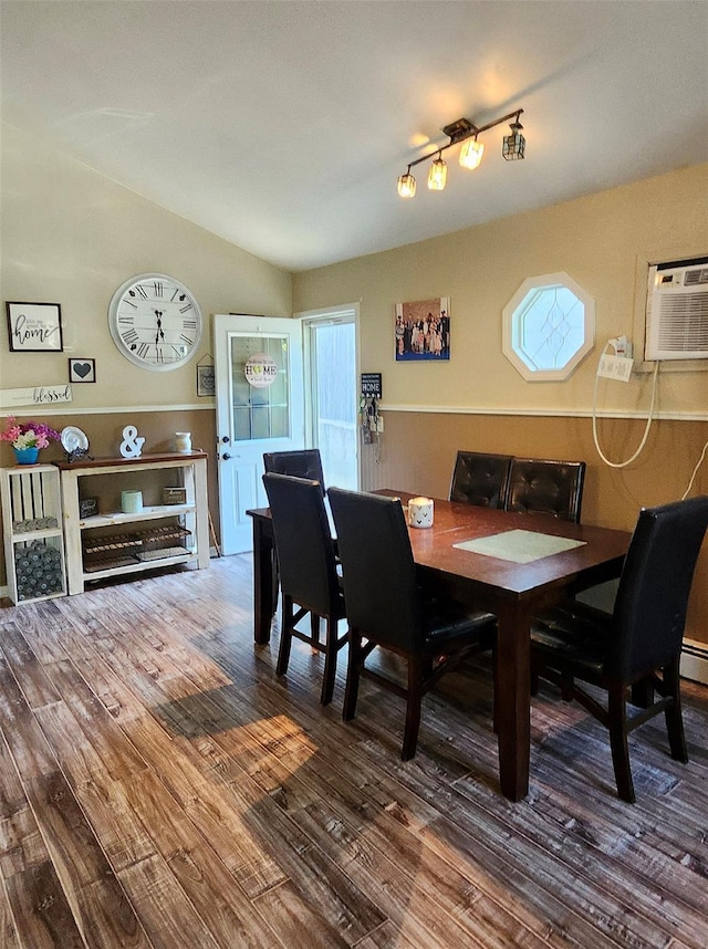8 Glenwood Pl, Farmingville, NY 11738 - photo 4