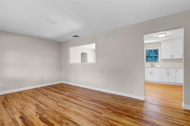 2 Dreamland St, Mastic, NY 11950 - photo 4