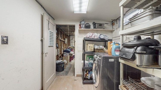 46-03 195th St, Flushing, NY 11358 - laundry area featuring washer / clothes dryer and wood finished floors