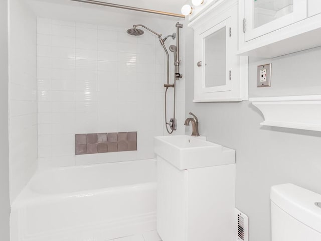 340 W 57th St Unit 5F, New York Manhattan, NY 10019 - full bathroom featuring washtub / shower combination and vanity