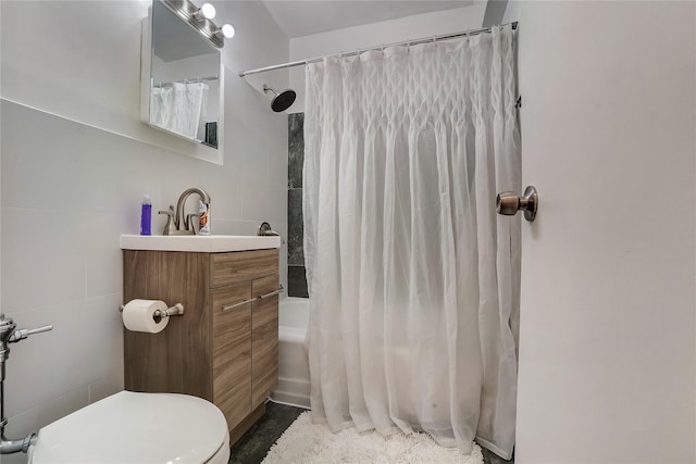 50-22 40th St Unit 2F, Sunnyside, NY 11104 - bathroom with vanity, shower / bath combo, and tile walls