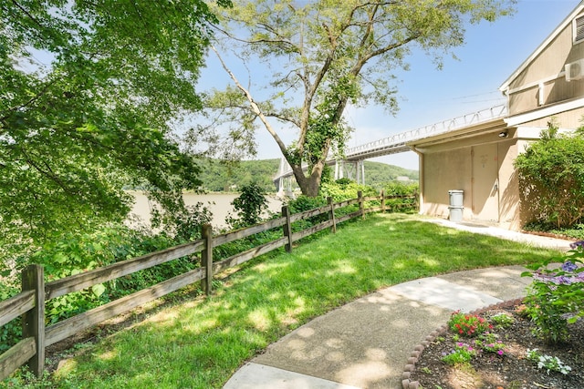 68 Gerald Dr Unit D1, Poughkeepsie, NY 12601 - view of yard