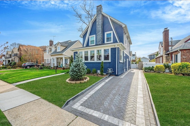 56 Whittier St, Lynbrook, NY 11563 - photo 2