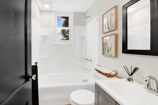 4 Cedar St, Hastings-On-Hudson, NY 10706 - bathroom with vanity and  shower combination