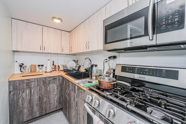 260 Covert St, Brooklyn, NY 11207 - photo 14