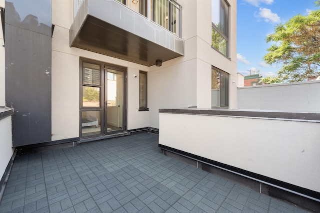 46-40 Vernon Blvd Unit 2B, Long Island City, NY 11101 - view of patio