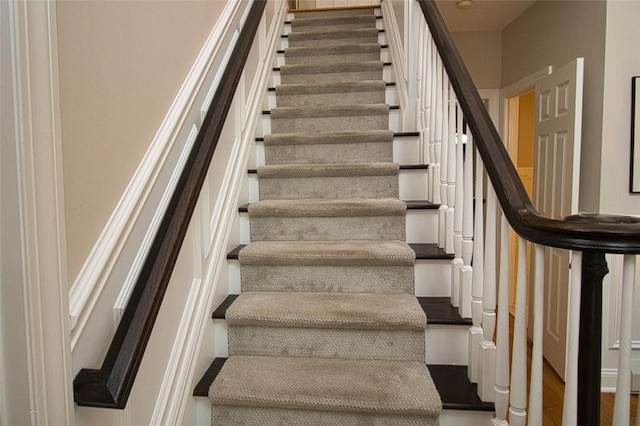 9 Roselawn Rd, Highland Mills, NY 10930 - view of stairs