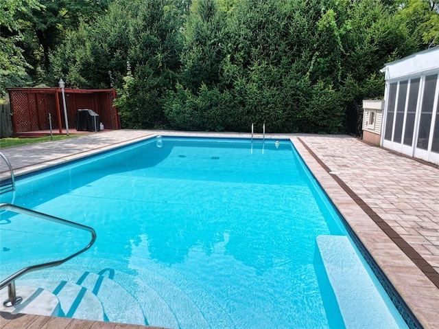 9 Roselawn Rd, Highland Mills, NY 10930 - view of pool
