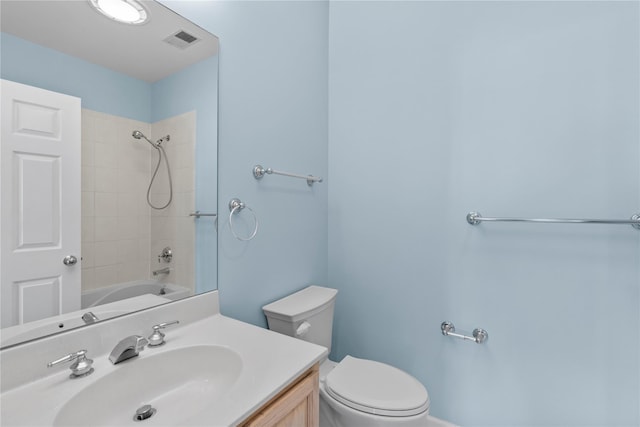 1410 Half Moon Bay Dr, Croton-On-Hudson, NY 10520 - bathroom featuring vanity and shower / bath combination