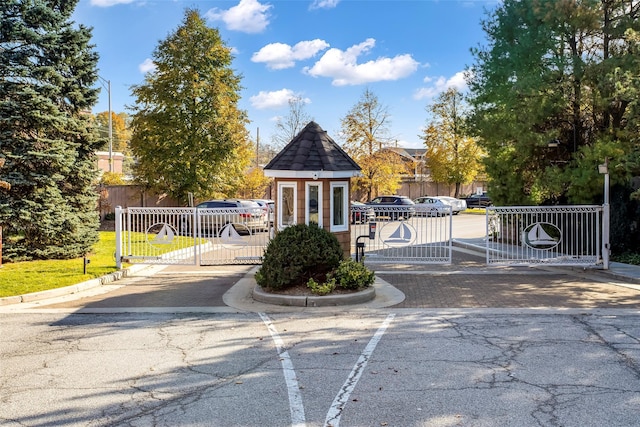 1410 Half Moon Bay Dr, Croton-On-Hudson, NY 10520 - view of front of property with a gate