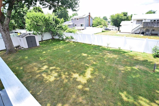 8 Brookwood Dr, Wheatley Heights, NY 11798 - photo 33