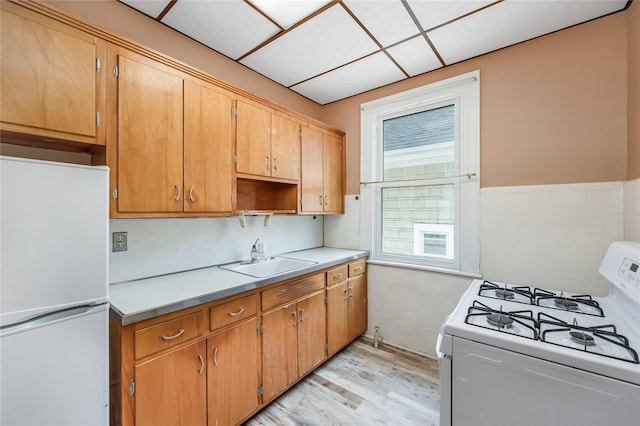 8731 98th St, Woodhaven, NY 11421 - photo 27