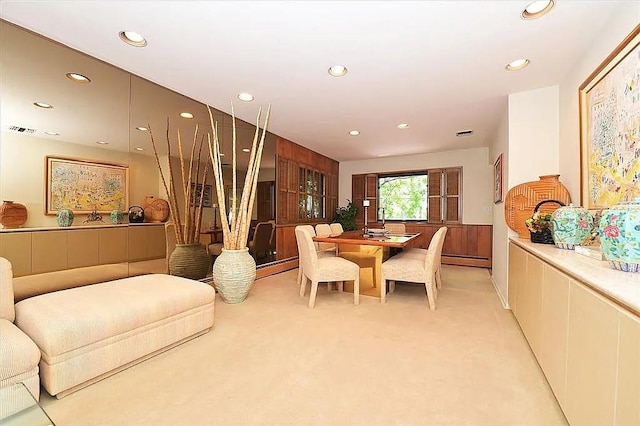 5 Radcliff Dr, Great Neck, NY 11024 - photo 2